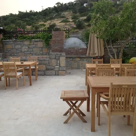 Villanaz Apart Hotel Bitez Exterior photo