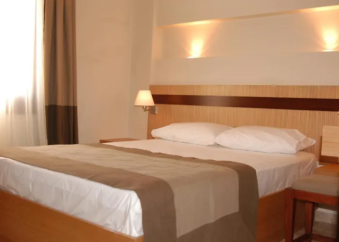 Villanaz Apart Hotel