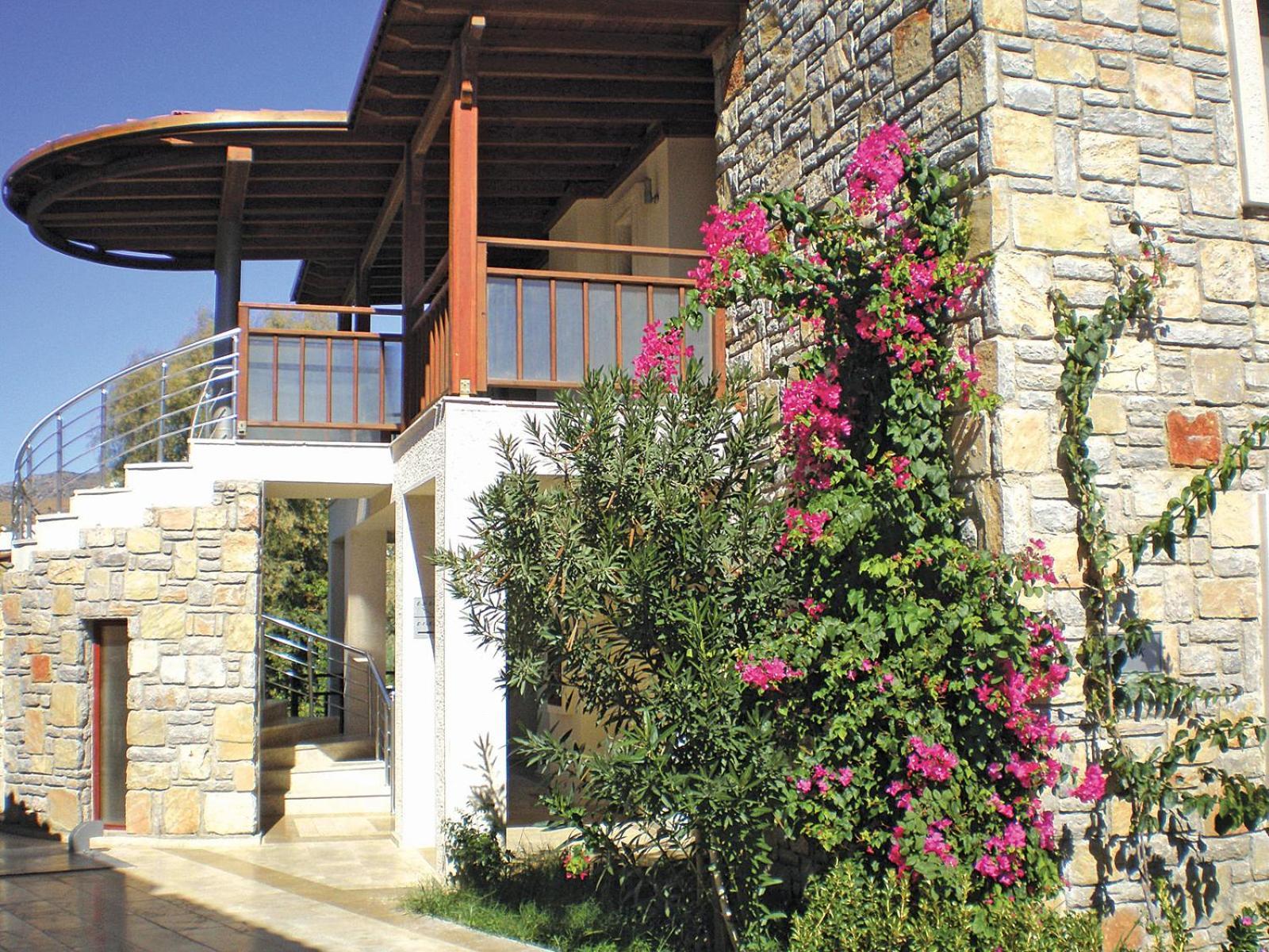 Villanaz Apartment Bitez