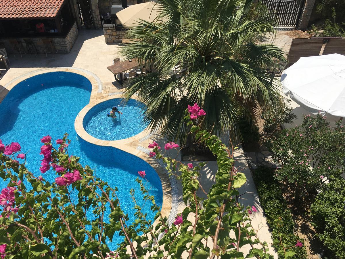 Villanaz Apartment *